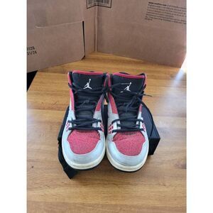 Nike Authentic vintage Air Jordan flight Retro size 10372704-017 platinum Sneake